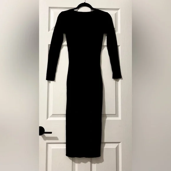 JCL Black Ribbed Dress 
Size  S/M - Picture 2 of 3